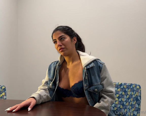 Jasmine Sherni aka jasminesherni - 04-19-2024 OnlyFans Video - My agent set me up for a script reading with jayromeroxxx and I was so nervous