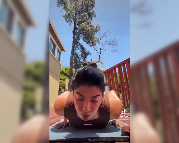 Jasmine Sherni aka jasminesherni - 06-03-2024 OnlyFans Video - Dont forget to get your morning stretch in