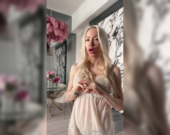 Kiara Lord aka kiaralord - 04-10-2024 OnlyFans Video - Enjoy me talking about food on my mother tongue, Hungarian