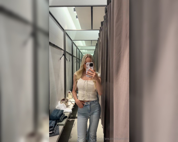 Kiara Lord aka kiaralord - 08-31-2024 OnlyFans Video - Come join me in the fitting room