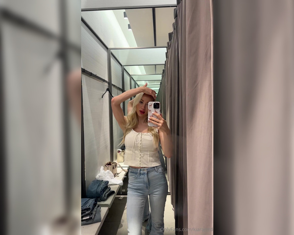 Kiara Lord aka kiaralord - 08-31-2024 OnlyFans Video - Come join me in the fitting room