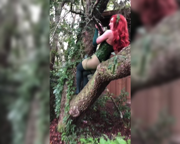 Brianna Torres aka missbrisolo - 07-10-2021 OnlyFans Video - Poison Ivy I just got back from doing a Poison Ivy shoot and I wanted to