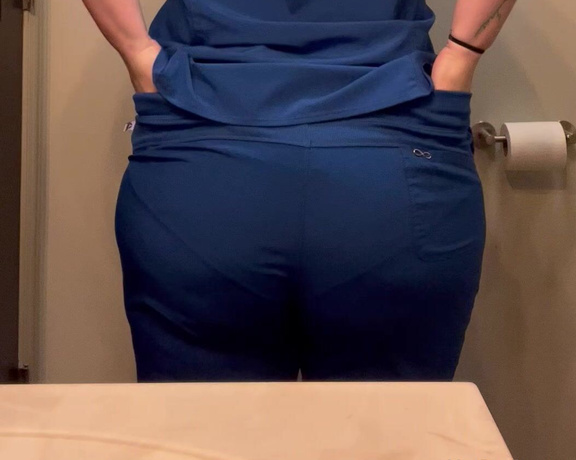 Mrs Bra Buster aka mrs_bra_buster - 03-16-2023 OnlyFans Video - This thicc enough for you  Sometimes you have to be naughty at work