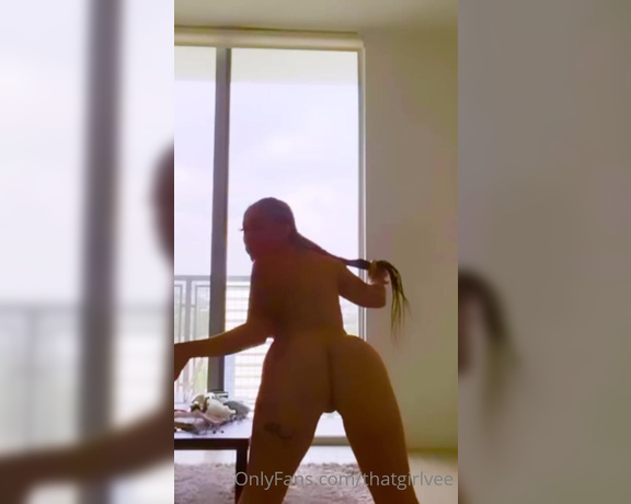 RAIAH BABY aka iamveraiah - 11-13-2020 OnlyFans Video - Nothing like a twerk video to start the day