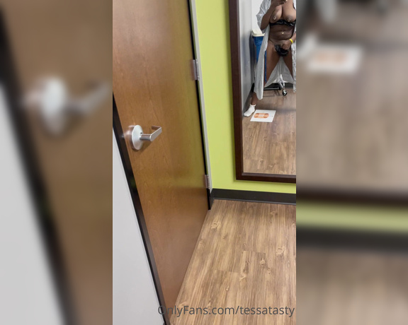 Tessa Tasty aka tessatasty - 03-10-2021 OnlyFans Video - Almost caught at the doctors office 14