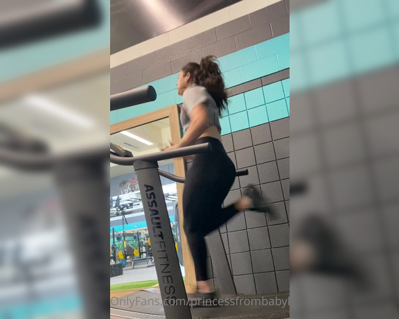 Princessfrombabylon aka princessfrombabylon - 05-15-2023 OnlyFans Video - Cardio is fun I guess