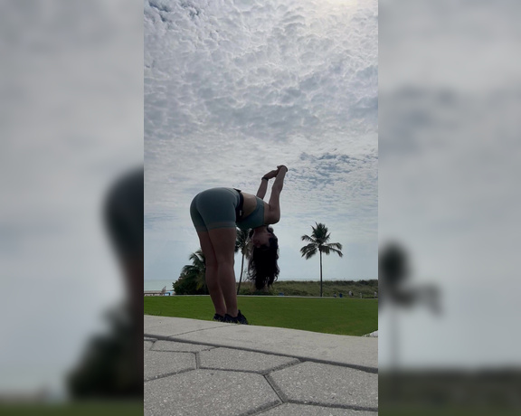 Princessfrombabylon aka princessfrombabylon - 09-28-2024 OnlyFans Video - Always take the time to stop and stretch  a quick stretch everyday can make a