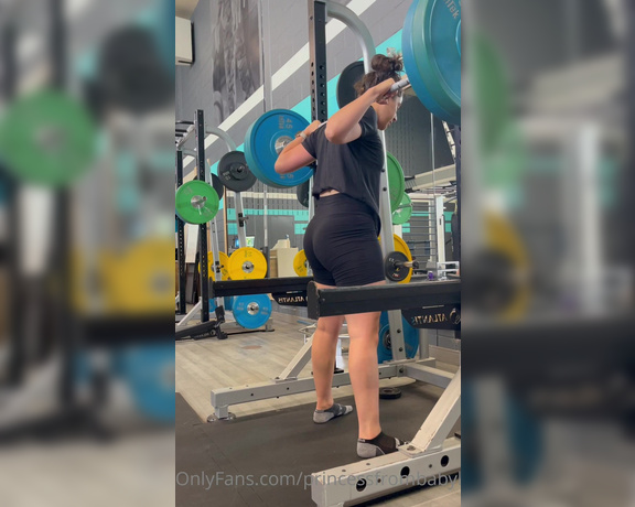 Princessfrombabylon aka princessfrombabylon - 05-10-2023 OnlyFans Video - MUSCLE MOMMY