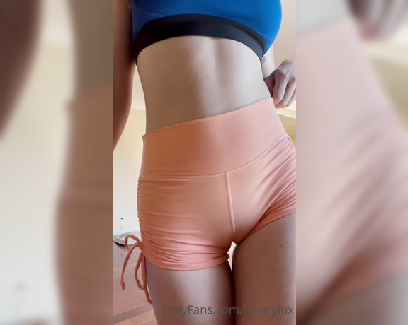 Hillary Lux aka hillarylux - 09-21-2021 OnlyFans Video - Peachy camel toe