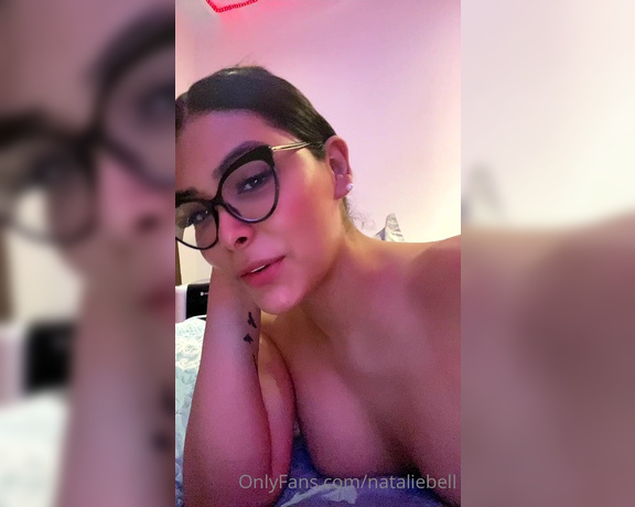 Natalie Bell aka nataliebell - 03-12-2021 OnlyFans Video - Jugando un rato  Que te gustaría ver bebé