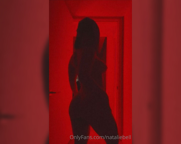 Natalie Bell aka nataliebell - 05-28-2021 OnlyFans Video - Una trend muy sexy  Te gusta verme desnuda   Jami