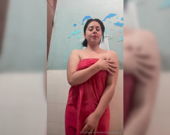 Mayiss GT aka mayiss_gt - 01-24-2024 OnlyFans Video - Los bailes después de bañarme son lo mejor