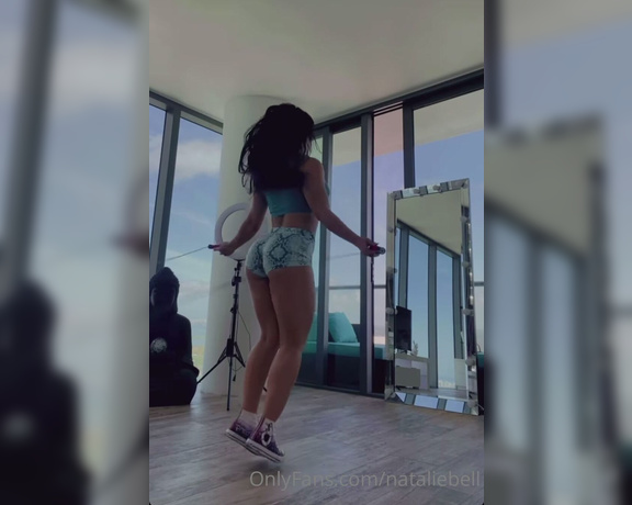 Natalie Bell aka nataliebell - 04-02-2021 OnlyFans Video - Buen viernes bebés