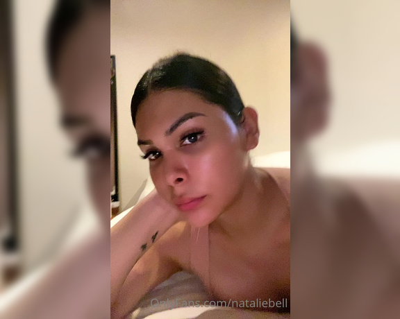 Natalie Bell aka nataliebell - 06-11-2021 OnlyFans Video - Te gusta mi segunda pijamita Mi amor  Te gusta como muevo el culo