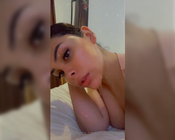 Natalie Bell aka nataliebell - 06-11-2021 OnlyFans Video - Te gusta mi segunda pijamita Mi amor  Te gusta como muevo el culo