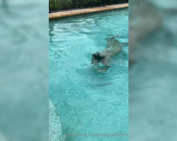 CliqueBaitTV aka cliquebaittv - 08-22-2021 OnlyFans Video - I love Swimming with no bottoms he caught me and recorded it