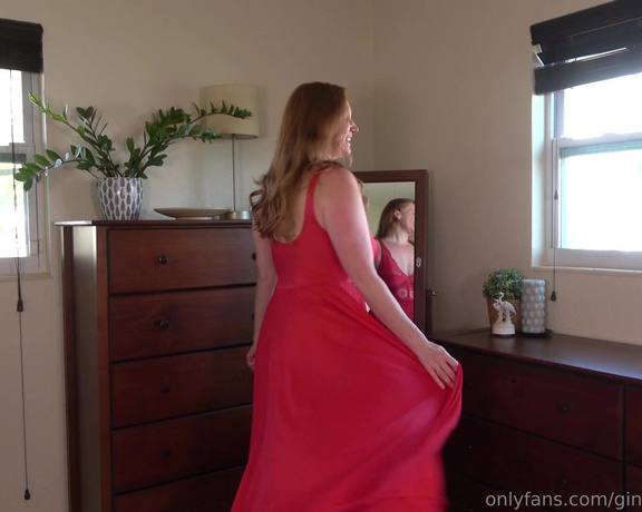 Ginger Daydreams aka gingerdaydreams - 02-04-2024 OnlyFans Video - Which Valentines Day outfit do you like best