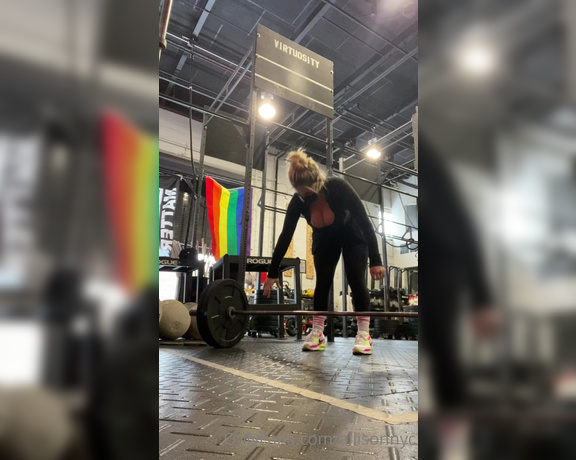 AllisonNYC aka allisonnyc - 02-03-2021 OnlyFans Video - I did 8 sets of high pull  snatch  overhead squat at 50_60 to let