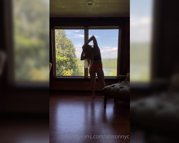 AllisonNYC aka allisonnyc - 09-06-2021 OnlyFans Video - I tried to upload the full video but gave up after two hours