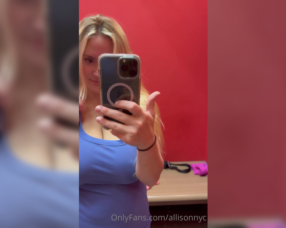 AllisonNYC aka allisonnyc - 10-05-2022 OnlyFans Video - Good morning boys