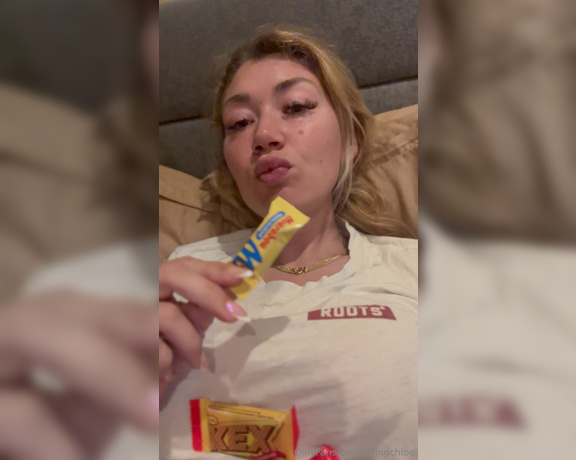 Chloe Ride aka ridingchloe - 10-14-2024 OnlyFans Video - Whats your favourite candy Xx