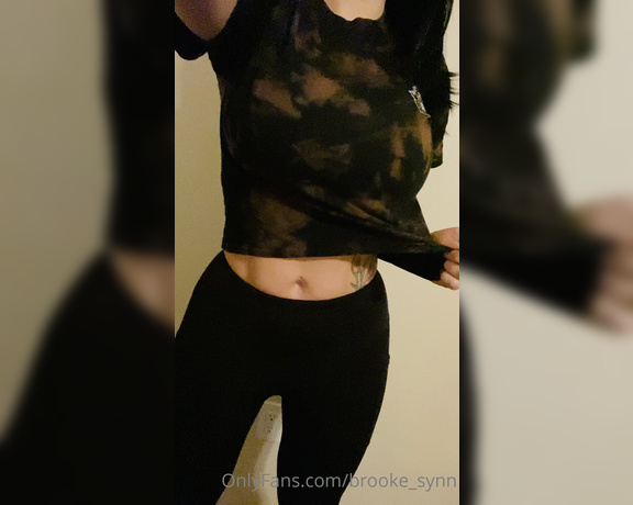 Brooke Synn aka notbrookesynn - 11-12-2020 OnlyFans Video - Todays outfit Working on trying to get better so I can get beck to sending more