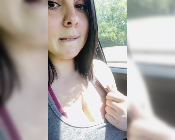 Brooke Synn aka notbrookesynn - 03-25-2020 OnlyFans Video - Public titties