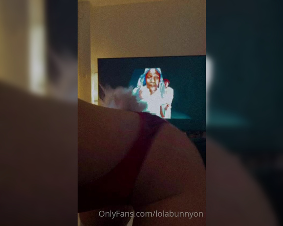 Lola bunny aka lolabunnyon - 12-30-2022 OnlyFans Video - סנטה עושה לפ דאנס