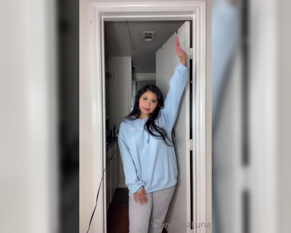 Bella Luna aka bellalunavip - 02-06-2021 OnlyFans Video - NSFW TikTok of the Silhouette Challenge  Tip 10 for the uncensored version