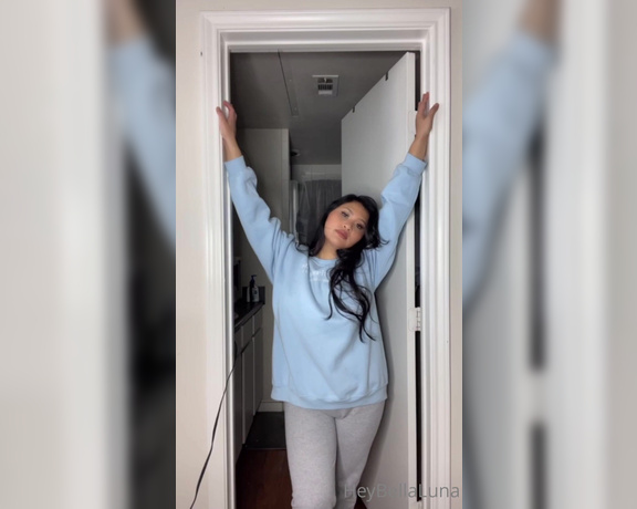 Bella Luna aka bellalunavip - 02-06-2021 OnlyFans Video - NSFW TikTok of the Silhouette Challenge  Tip 10 for the uncensored version