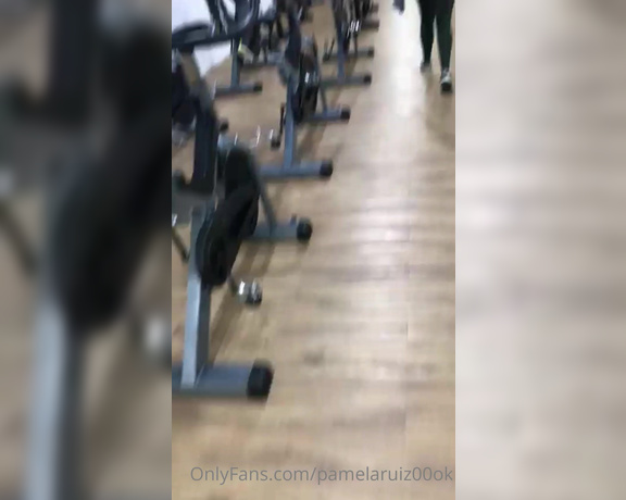 Pamelita Ruiz aka pamelita00ok - 09-18-2021 OnlyFans Video - Estaba en el gimnasio y me dieron ganas de tocarme, no me di cuenta que mi