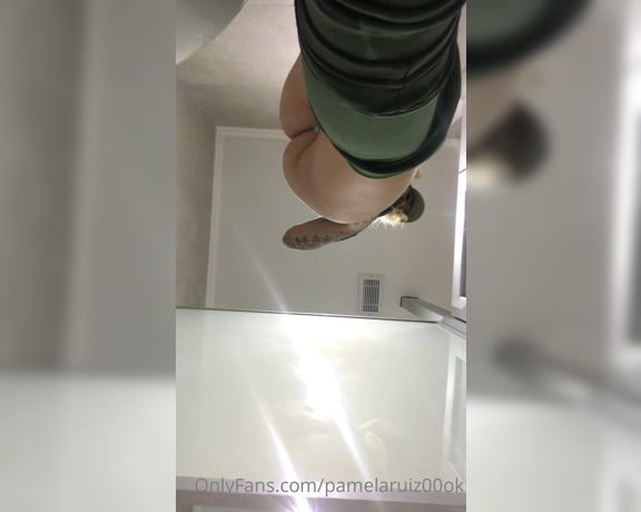 Pamelita Ruiz aka pamelita00ok - 09-18-2021 OnlyFans Video - Estaba en el gimnasio y me dieron ganas de tocarme, no me di cuenta que mi