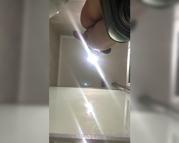 Pamelita Ruiz aka pamelita00ok - 09-18-2021 OnlyFans Video - Estaba en el gimnasio y me dieron ganas de tocarme, no me di cuenta que mi