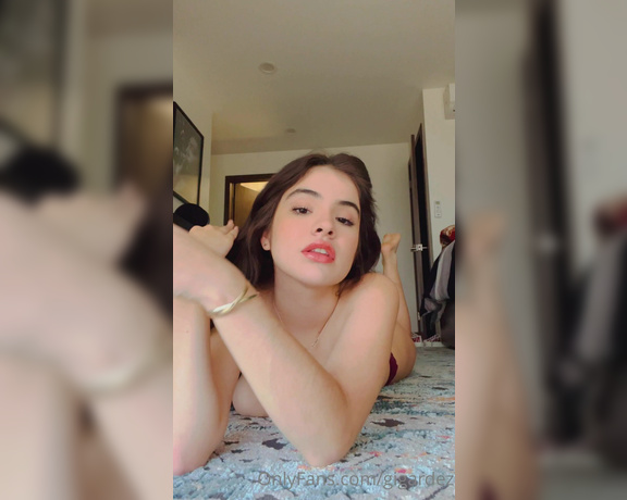 Gabriela Gardez aka gigardez - 04-06-2022 OnlyFans Video - Desliza para una sorpresa