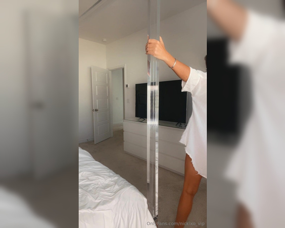 Nickixo Vip aka nickixo_vip - 09-17-2023 OnlyFans Video - Should I do a pole video