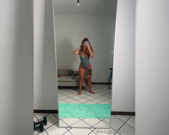 Alessiamimixx aka fitforfunalessia - 08-26-2023 OnlyFans Video - Buon sabato  Scoro per vedere tutti i video gtgtgtgtgt Ps