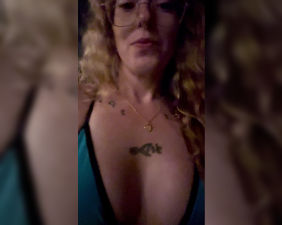 Babz0nther0x aka babz0nther0x - 10-02-2024 OnlyFans Video - Just another night