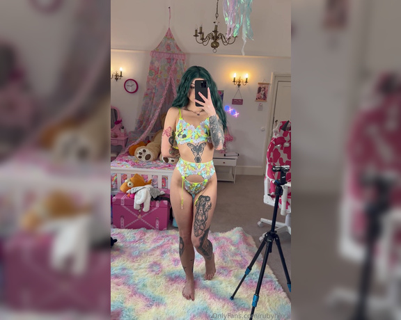 Ruby Hexx aka rubyhexx - 03-21-2024 OnlyFans Video - I want to get naughty with you