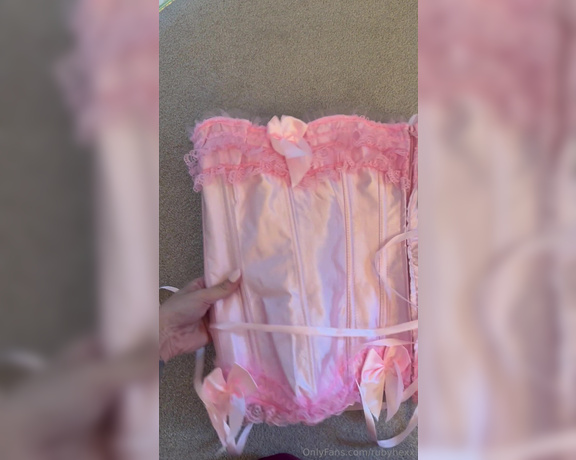 Ruby Hexx aka rubyhexx - 08-03-2024 OnlyFans Video - MY PINK CORSET IS AVAILABLE TO 1 FAN ONLY if you scroll back far enough you