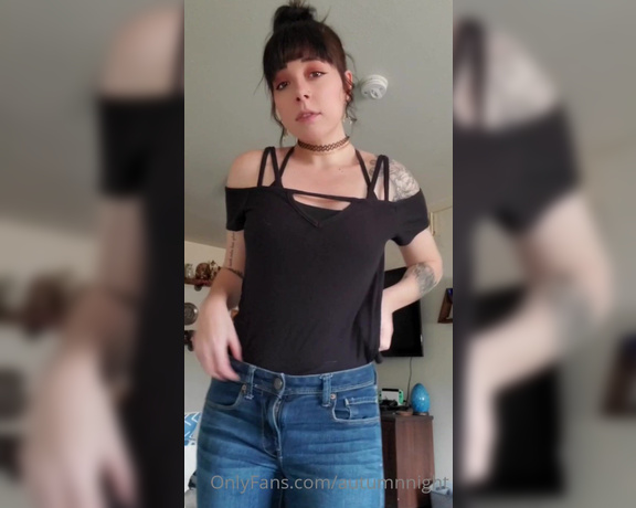 Autumn aka autumnnight - 02-13-2021 OnlyFans Video - skinny jeans