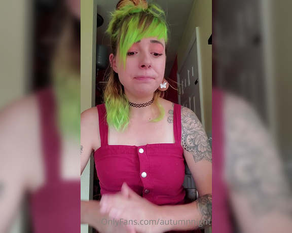 Autumn aka autumnnight - 08-31-2020 OnlyFans Video - Video 838 _ I role play as your shy girlfriend who makes you a JOI video