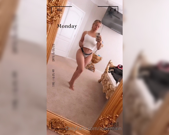 Ruby Main aka rubymain - 06-29-2023 OnlyFans Video - Si me tuvieras caminando asi en tu casa que me harias