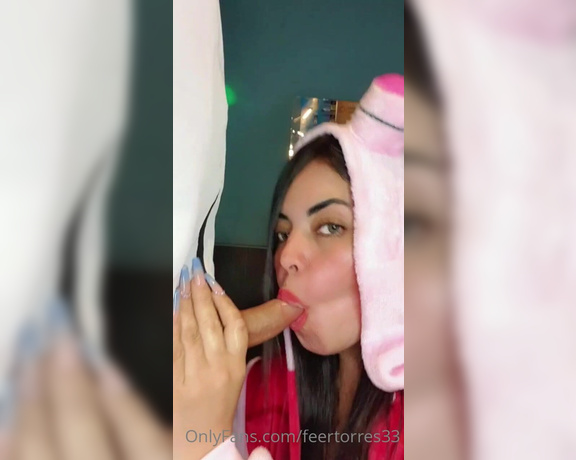 Rabbit Feer aka feertorres33 - 09-22-2021 OnlyFans Video - Disfruto tanto mamar verga que es así como me gusta empezar a la hora de coger