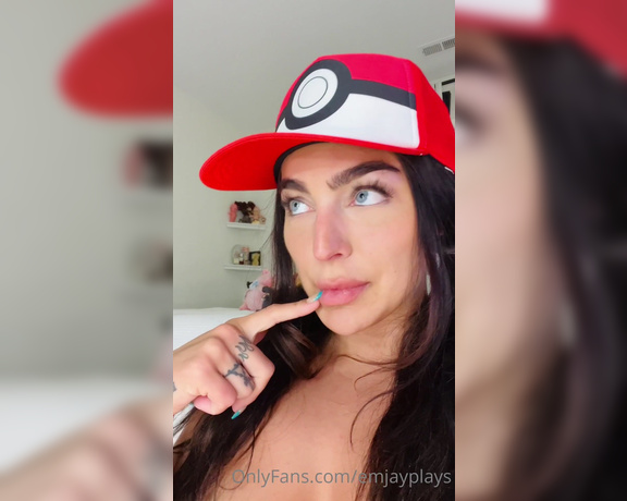 Emjay Plays aka emjayplays - 03-02-2024 OnlyFans Video - im bored watch me play for you