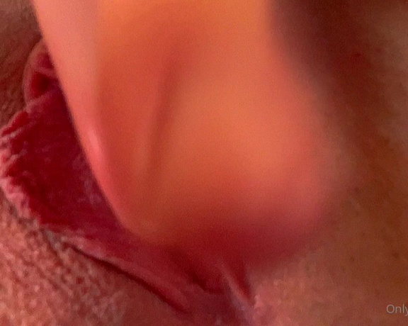 Katy Robertson aka kr899 - 08-30-2022 OnlyFans Video - Fuck me im tight still