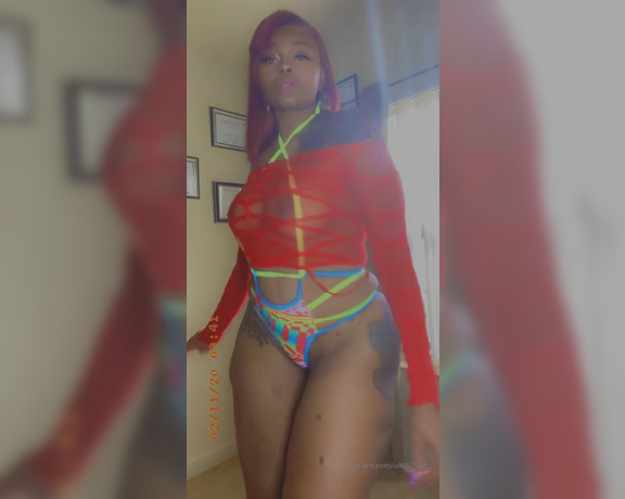 Shes6ft4 aka shes6ft4 - 02-12-2020 OnlyFans Video - Whats my stripper name boo Juicy stallion