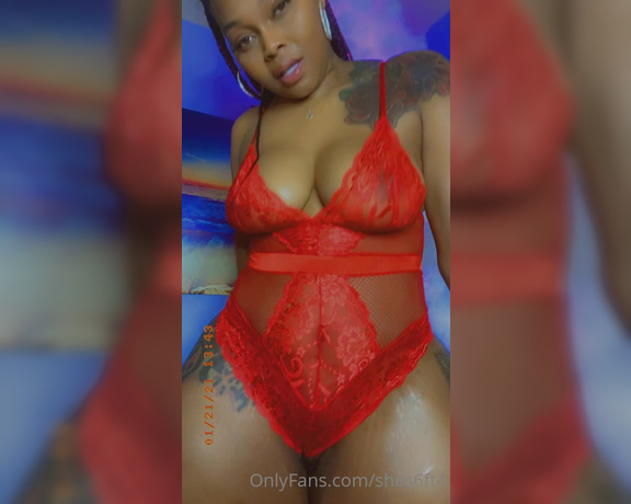 Shes6ft4 aka shes6ft4 - 01-21-2021 OnlyFans Video - Lady in red_5r3a