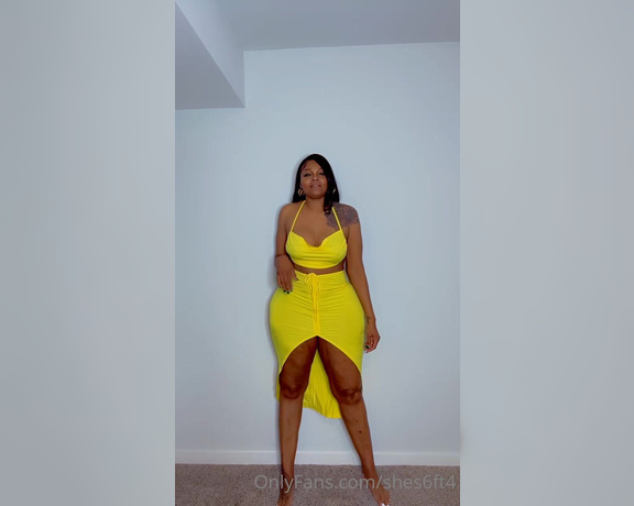 Shes6ft4 aka shes6ft4 - 06-10-2023 OnlyFans Video - Dress Haul_3uwv