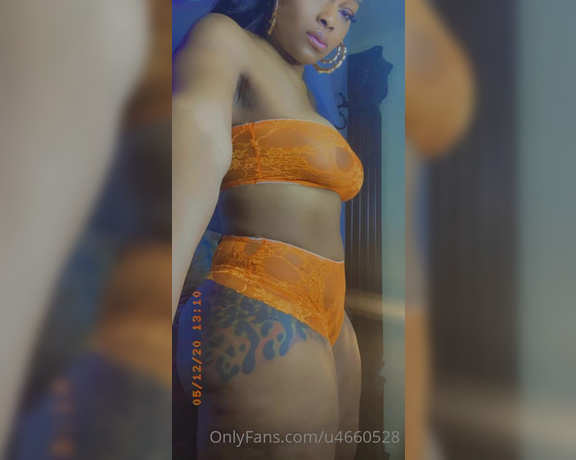 Shes6ft4 aka shes6ft4 - 05-12-2020 OnlyFans Video - Do you like orange lace_yuq2