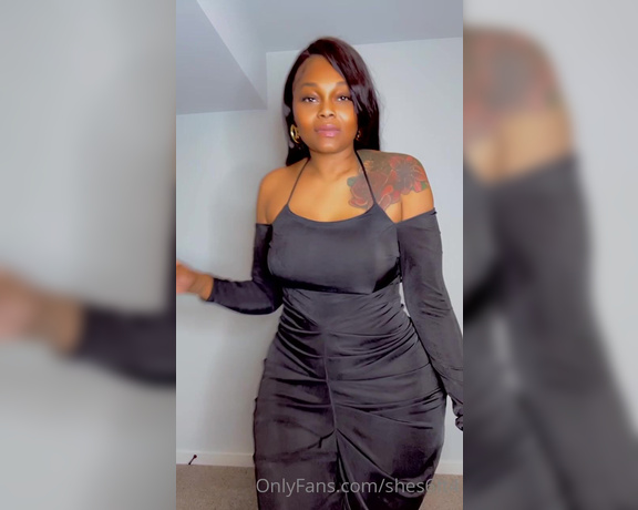 Shes6ft4 aka shes6ft4 - 06-10-2023 OnlyFans Video - Dress Haul_r1jl